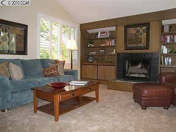 4th image of 15 Ketelsen Dr