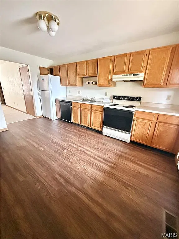 2 bed, 1.0 bath, 980 sqft, $1,095 — Photo 4