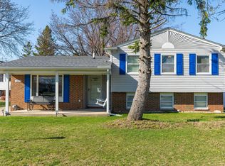 13019 Nantucket Dr, Sterling Heights, MI