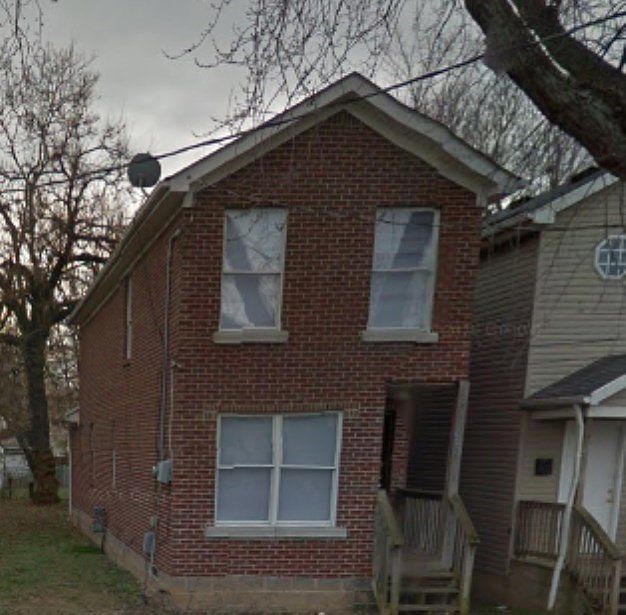1st image of 2408 Montgomery St