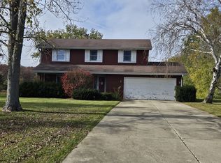 39120 N Winchester Rd, Wadsworth, IL 60083