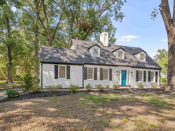 1632 University Dr, Durham, NC 27707
