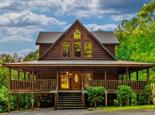 1570 Oldham Springs Way, Sevierville, TN 37876