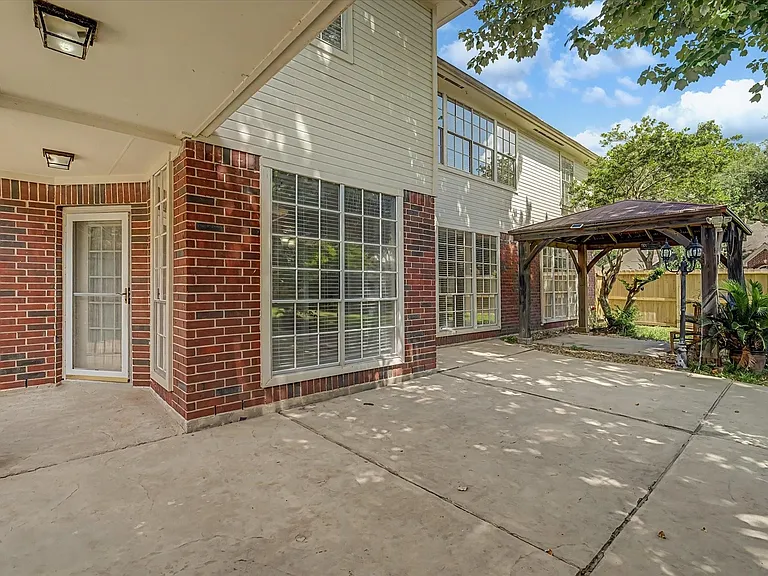 4303 Hillswick Ct — Photo 44