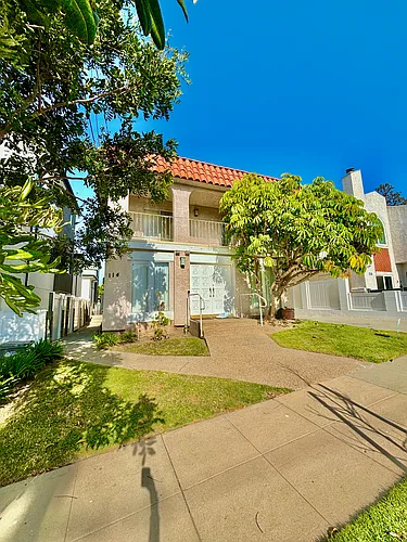114 S Irena Ave #2 Photo 1