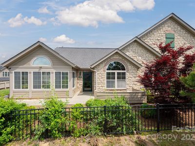 33 Braeburn Way, Flat Rock, NC, 28731
