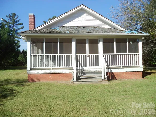 149 Mount Vernon Church Rd, Olin, NC 28660