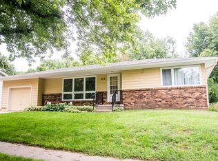 809 Timber Ln, Glenwood, IA 51534
