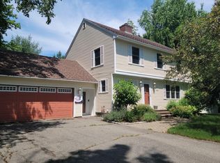 48 Shady Ln, Bangor, ME 04401