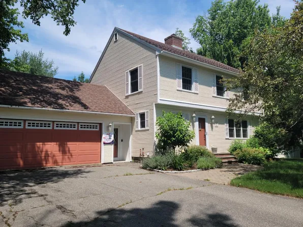 48 Shady Lane, Bangor, ME 04401