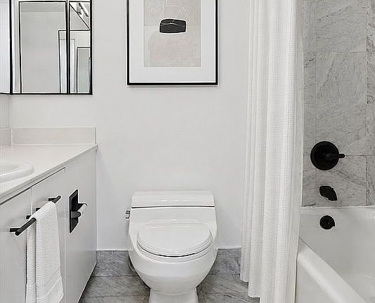 5th image of 330 E 38th St APT 15H