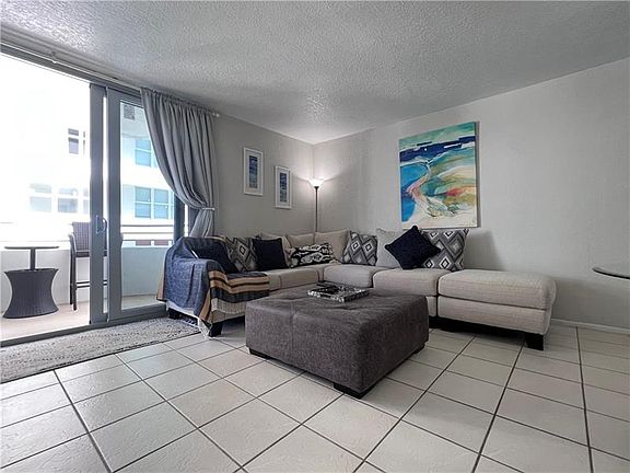 5th image of 5555 Collins Ave APT 11C