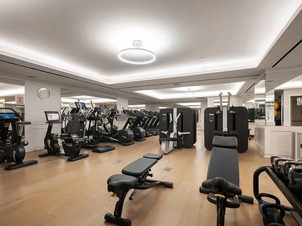 400 Fifth Avenue image 12 of 12