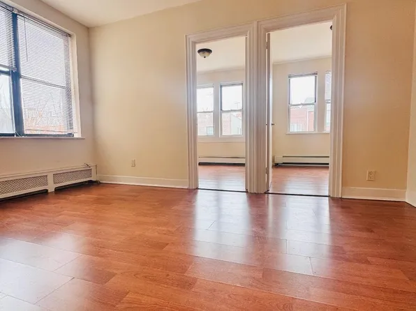 25-27 33rd Street image 1 of 8