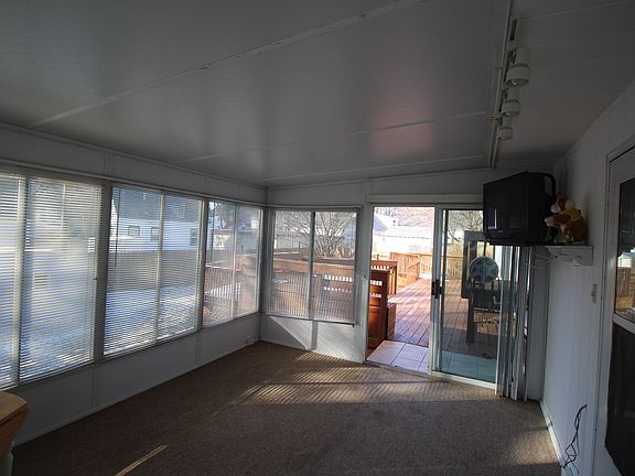 3 Seasons Room