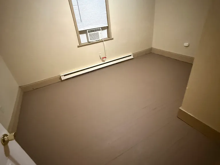 125 Haymond St — Photo 34