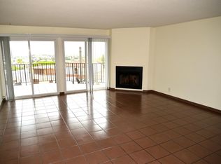 2334 Saint Louis Ave, Signal Hill, CA 90755