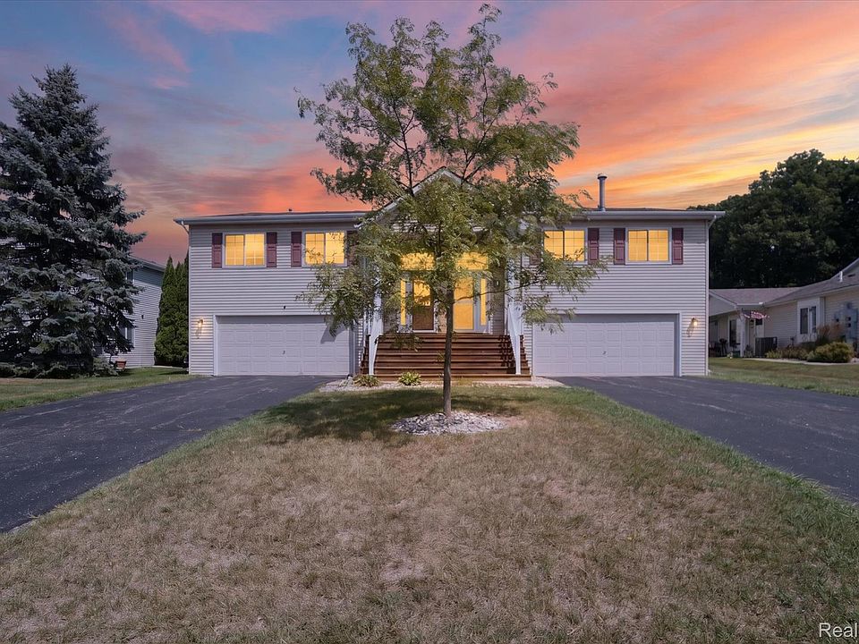 1st image of 9515 Timber Ridge Dr