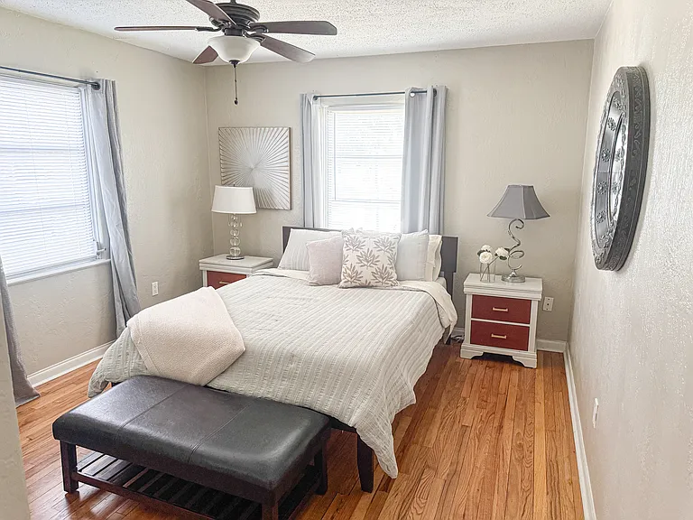 407 E Jersey St — Photo 15