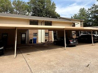 2462 E Kantz Ln N, Fayetteville, AR 72703