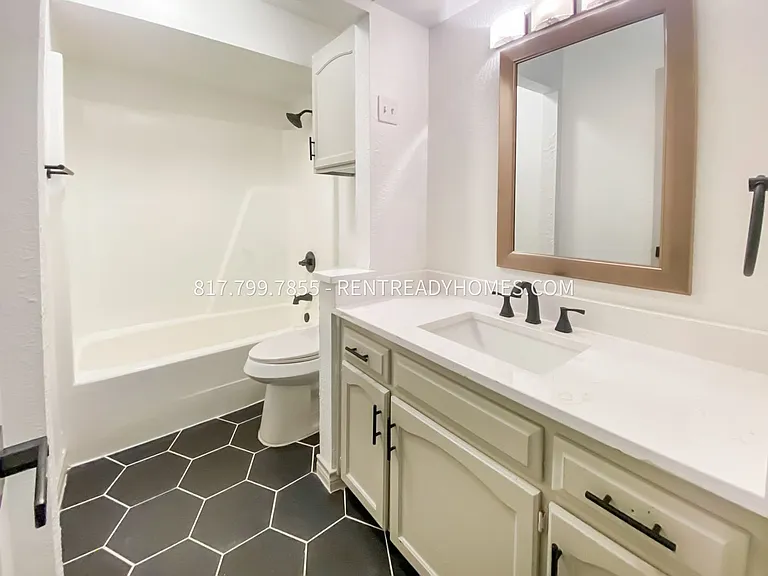 203 Shady Oaks Cir — Photo 10