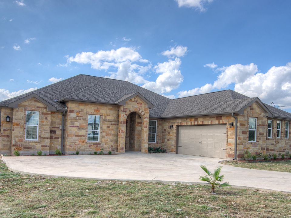 1st image of 115 Nopal Ct
