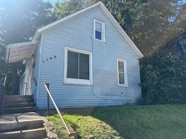 1144 Logan St SE, Grand Rapids, MI 49506