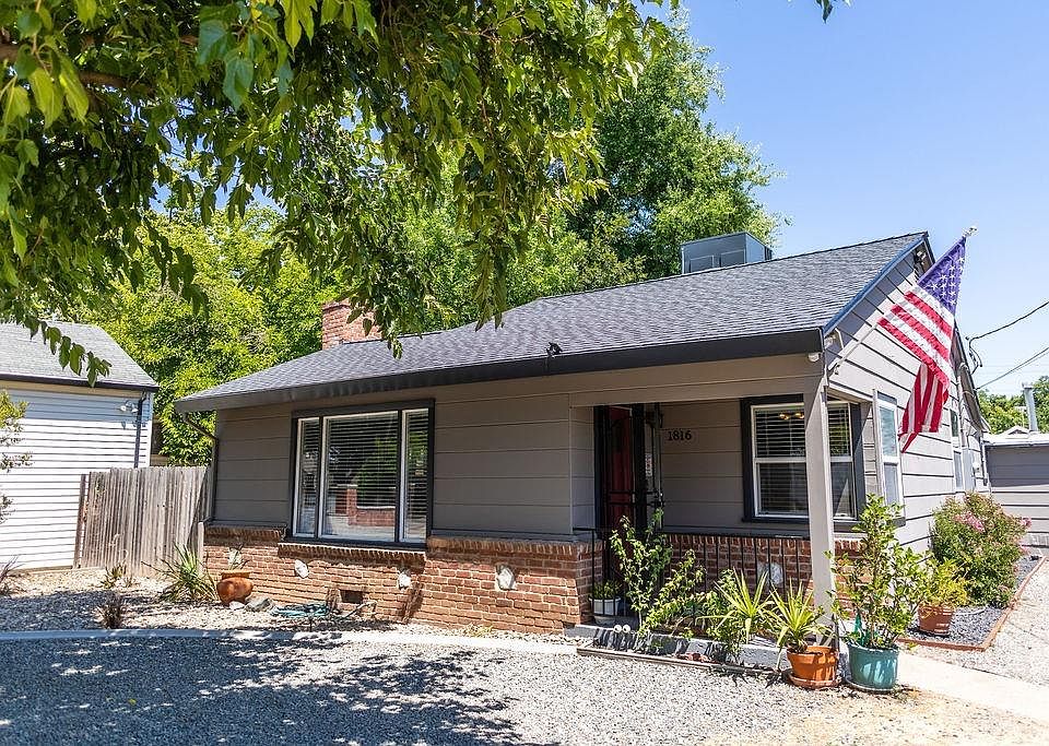 1st image of 1816 Verano St