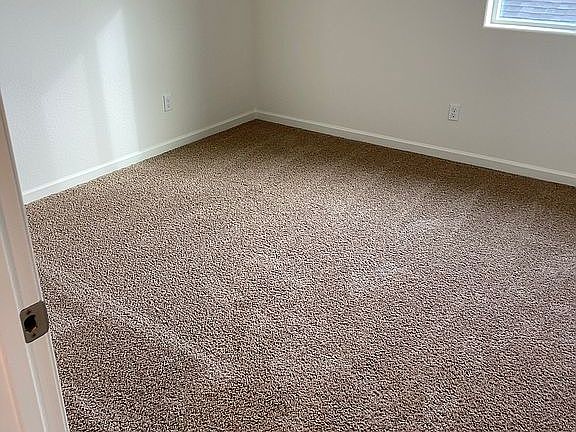 3rd image of 734 Henry Long Blvd