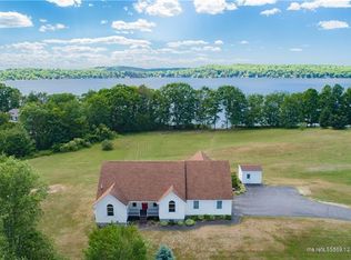 40 Wales Rd, Sabattus, ME 04280