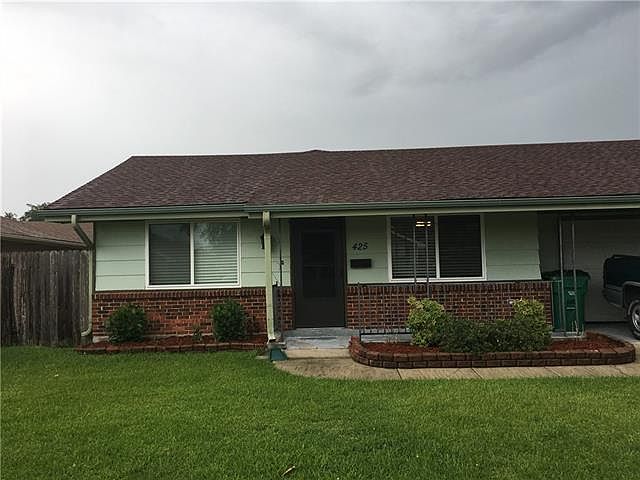 1st image of 425 Cherrywood Dr