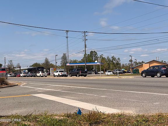 4th image of 7401 Highway 77