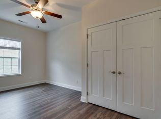 1678 McCleary Bend Rd, Sevierville, TN 37876