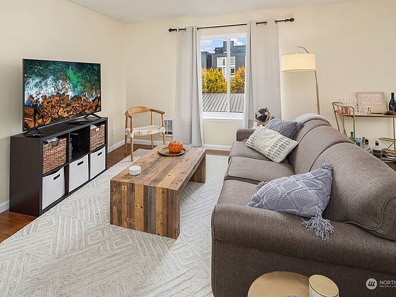 4th image of 1442 NW 63rd Street #301
