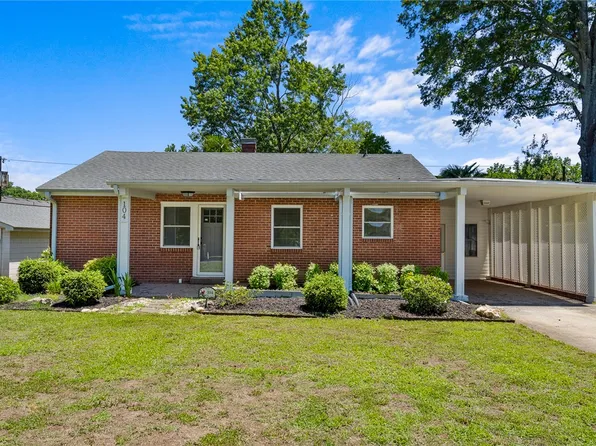 104 Cox Dr, Belton, SC 29627