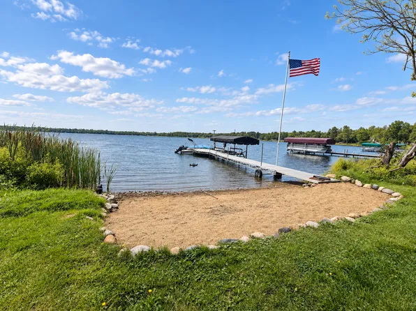 34257 Birch Trl, Pequot Lakes, MN 56472