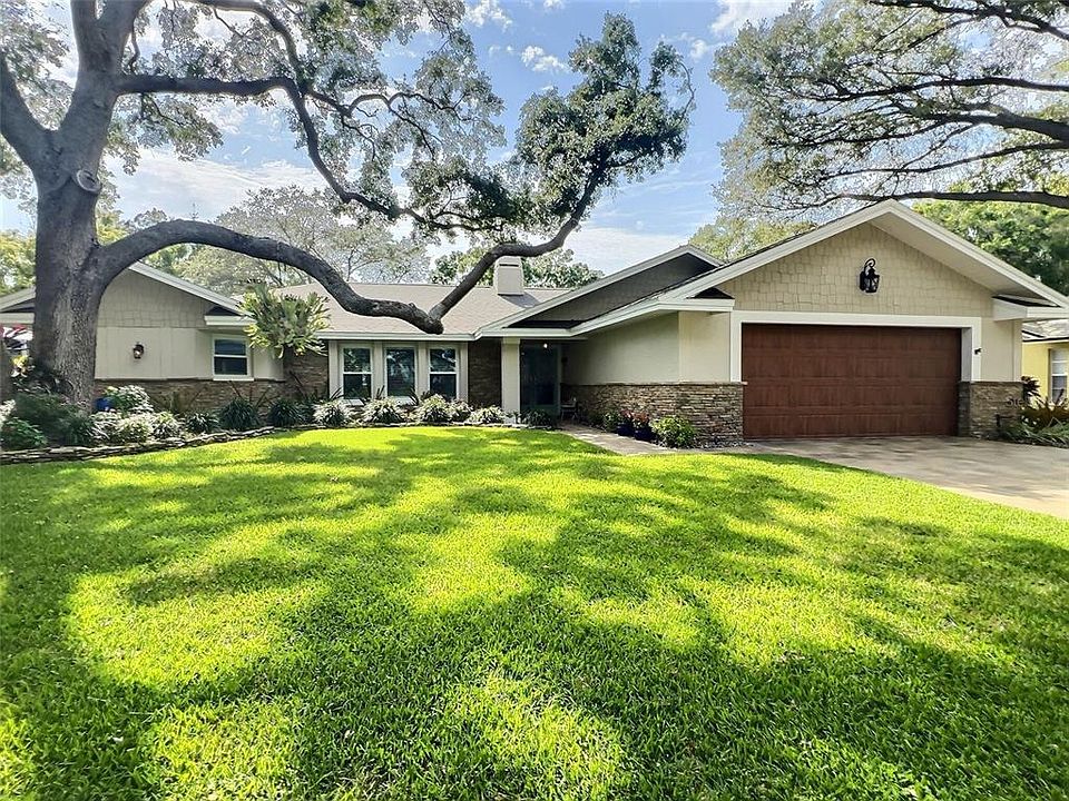1st image of 2818 Deer Hound Way