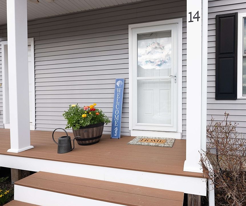 1st image of 14 Landing Way #14