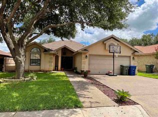 1015 Topaz Trl, Laredo, TX 78045