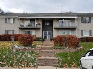 67460 Van Dyke Rd APT 2, Washington, MI 48095