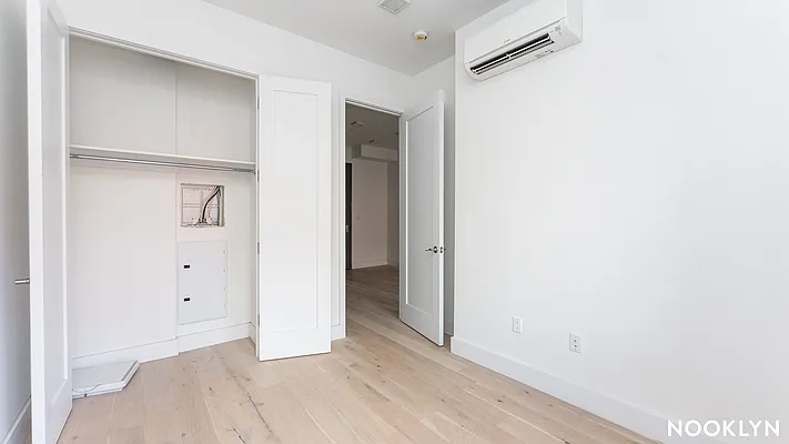 Rented by Nooklyn NYC LLC | media 7