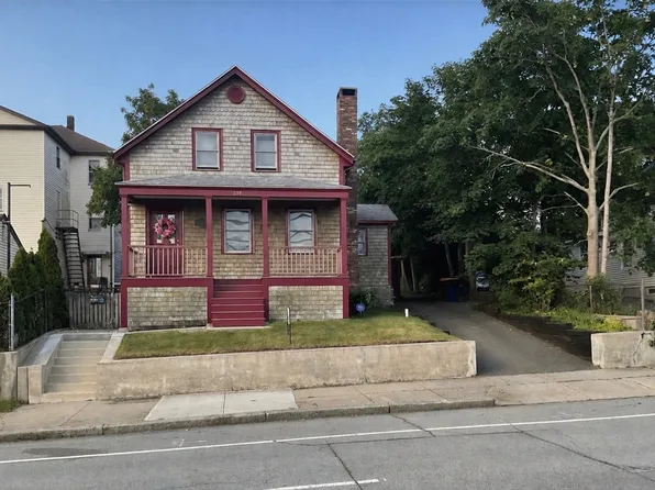 217 Brayton Ave, Fall River, MA 02721