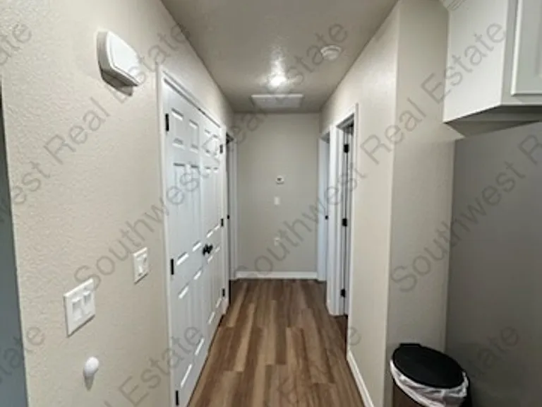 2717 Aldrich Rd — Photo 6