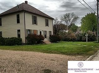 320 N 7th St, Oneill, NE 68763