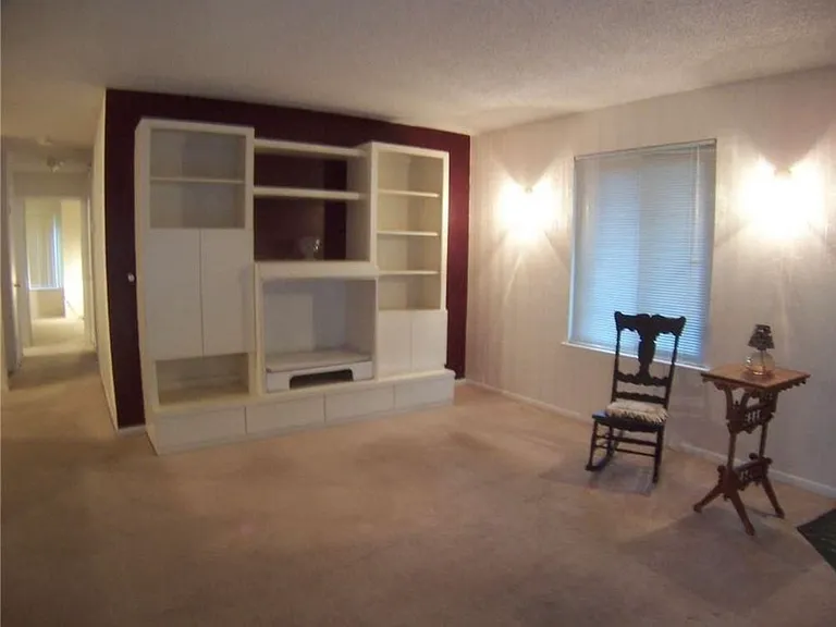 79 Park Gate Dr — Photo 11