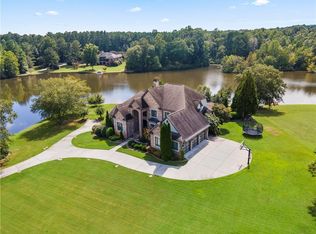 135 Serenity Pl, Fayetteville, GA 30214