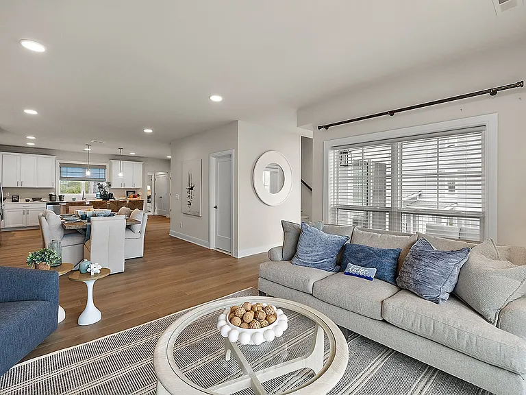Mystic Cove - Luxury Lakefront Living — Photo 75
