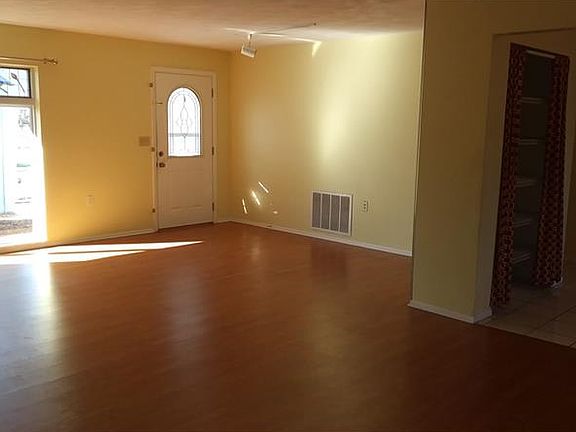 4th image of 5945 Otis Dr