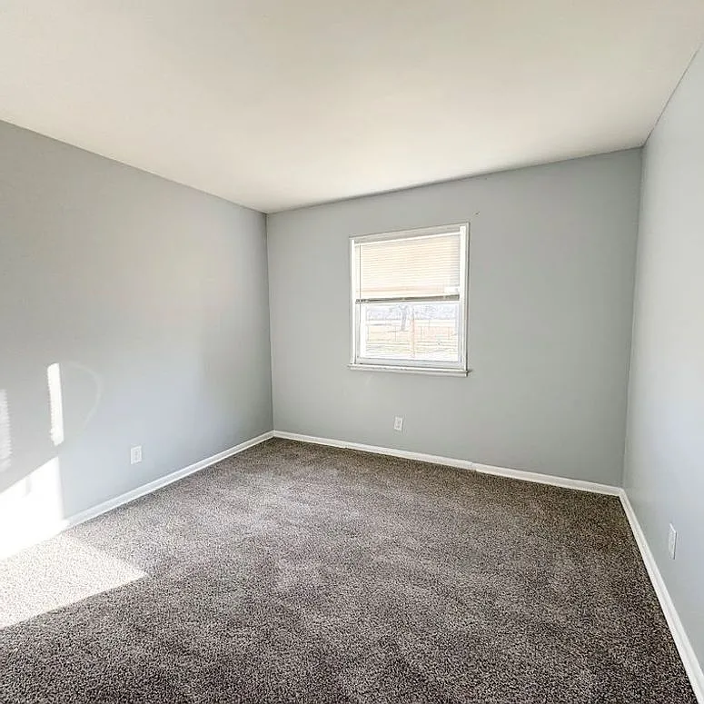 Garfield Vista Apartments — Photo 3