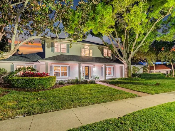 445 Park Ave, Belleair, FL 33756